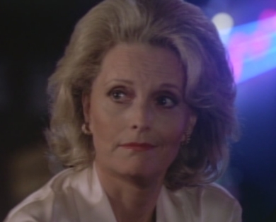 Angus MacGyver Trucs et Astuces - 4x06 Une Sacr�e Famille - Francine Dalton, la Maman de Jack